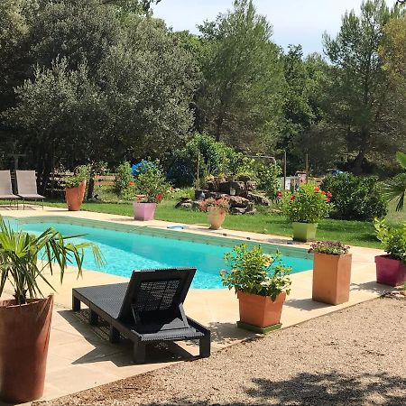 Вилла La Campagne De Mari Peyrolles-en-Provence Экстерьер фото